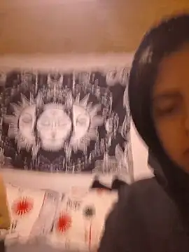 Snapshot of emily_n_abby chatting on 21, 7, 2026 emily n abby online show from 21, 7, 2026