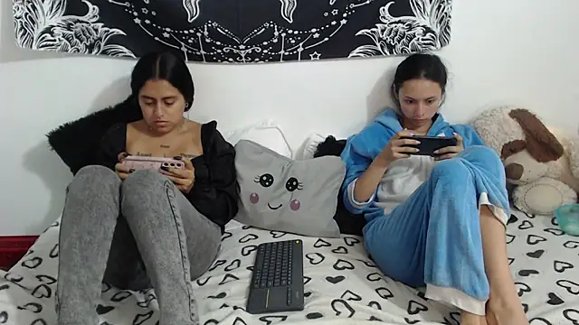 emily n abby online show from 23, 5, 2026