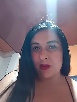 Kymberlaury online show from 2, 4, 2026