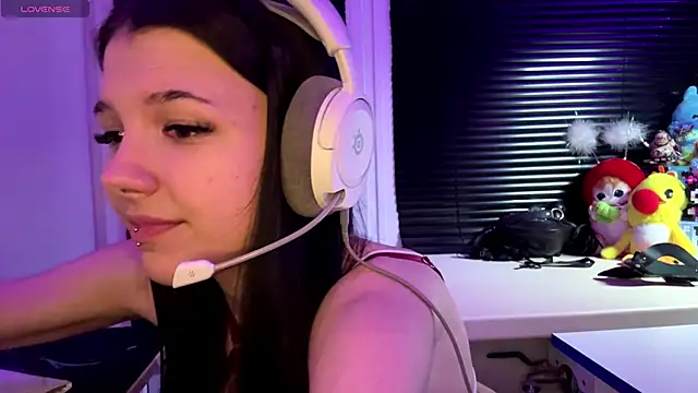 HanaMantanaDell online show from 3, 12, 2025