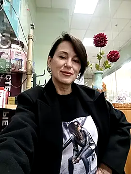 Luna 7777 online show from 13, 11, 2025