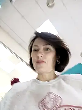 Luna 7777 online show from 6, 11, 2025