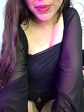 Alissun  online show from 4, 12, 2025