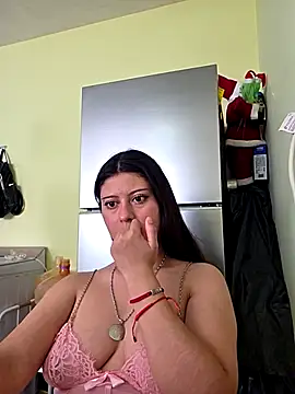 Alissun  online show from 5, 5, 2026