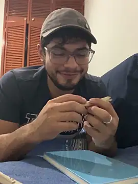 Twistermc11 online show from 26, 10, 2025