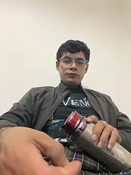 Twistermc11 online show from 30, 10, 2025