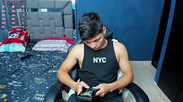 baby david 03 online show from 18, 2, 2026