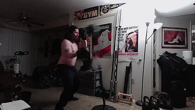 biggerisbetter12 online show from 5, 4, 2026