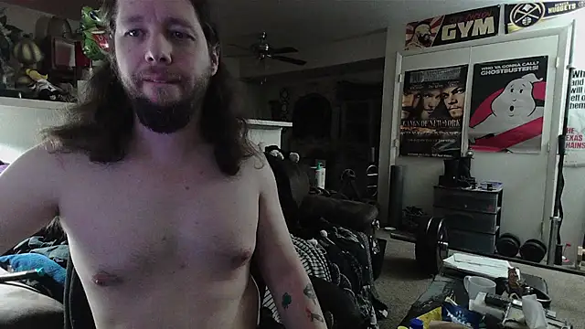 biggerisbetter12 online show from 9, 4, 2026