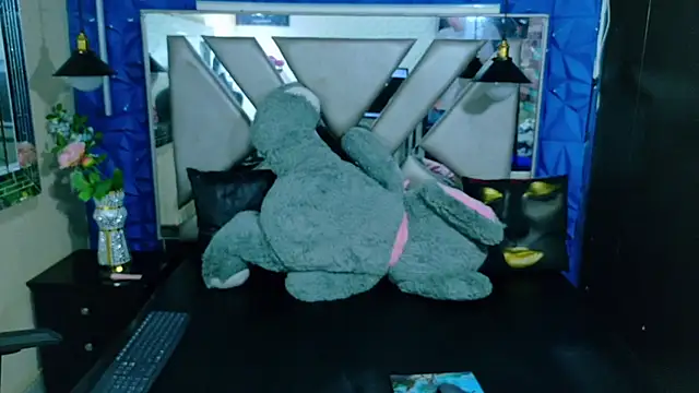 Snapshot of TemptationDual chatting on 12, 1, 2026 TemptationDual online show from 12, 1, 2026