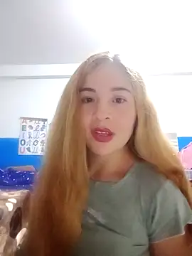 Lana pohenix online show from 6, 11, 2025