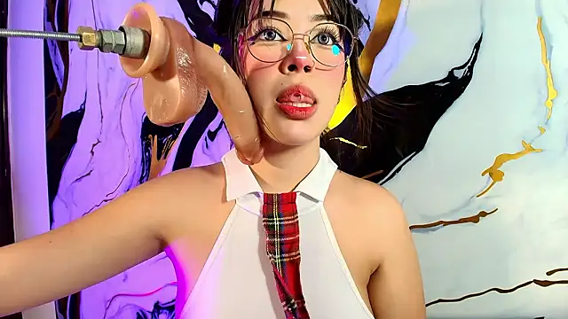 sophiie18 online show from 17, 3, 2026