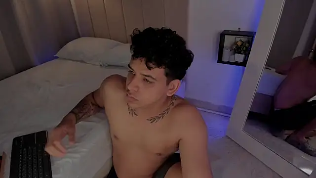 Little Emma 11 online show from 23, 10, 2025