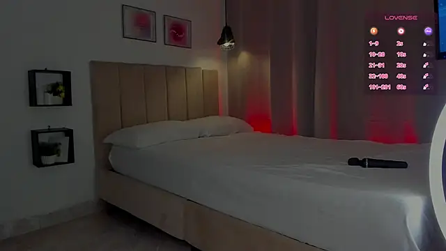 Little Emma 11 online show from 29, 10, 2025