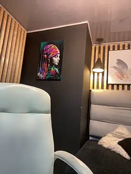 elegant  rouse online show from 20, 12, 2025