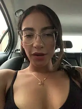 Snapshot of elegant__rouse chatting on 3, 7, 2026 elegant rouse online show from 3, 7, 2026