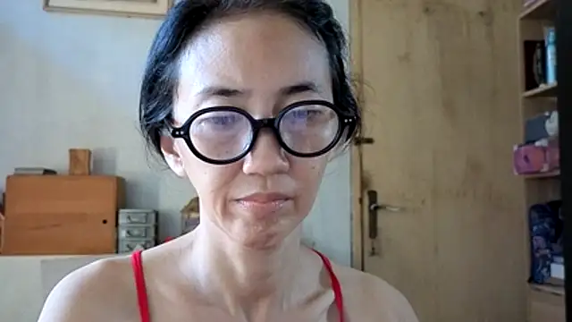 princessD077 online show from 10, 5, 2026