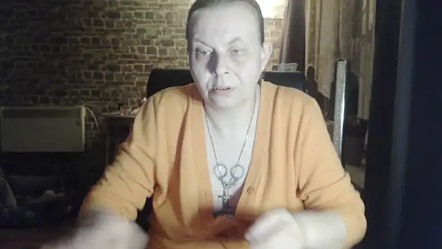 Diamond Bite online show from 24, 10, 2025