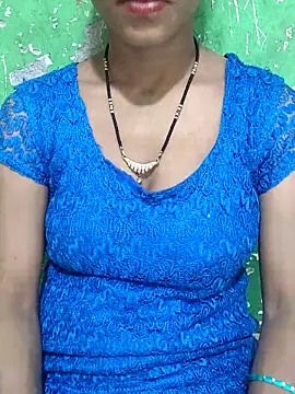 Itz Aisha   online show from 2, 3, 2026