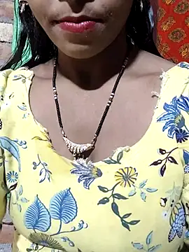 Itz Aisha   online show from 13, 3, 2026