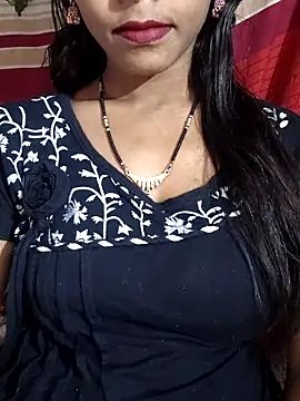 Itz Aisha   online show from 2, 4, 2026