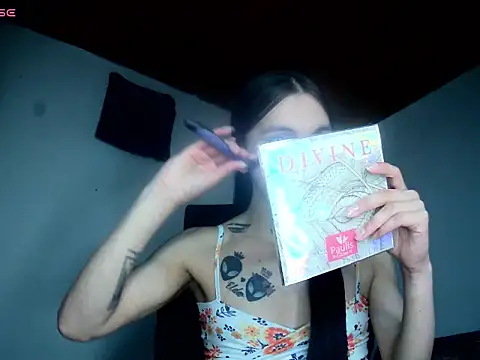 Scarlett crastrawberry online show from 7, 3, 2026