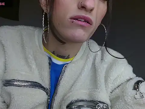 Scarlett crastrawberry online show from 6, 5, 2026