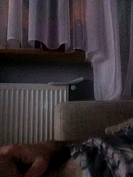 PeteR1987- online show from 21, 10, 2025