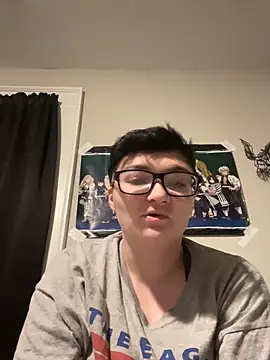 faithorsini8 online show from 17, 10, 2025