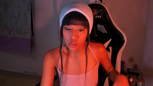 bad girl xxx online show from 18, 4, 2026