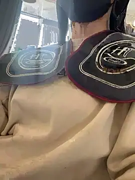 Phale2x online show from 13, 3, 2026