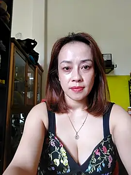 Baby-bigboobs20 online show from 23, 11, 2025