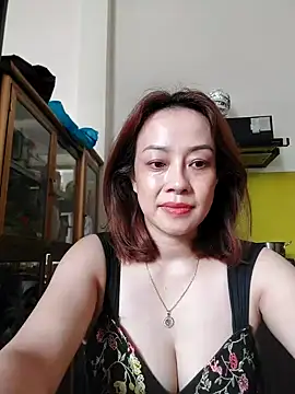 Baby-bigboobs20 online show from 3, 11, 2025