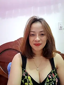 Baby-bigboobs20 online show from 28, 11, 2025