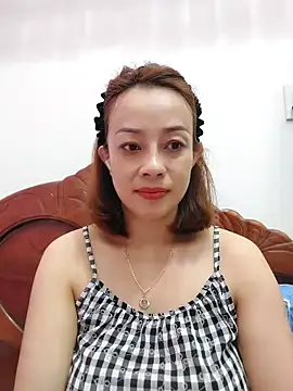 Baby-bigboobs20 online show from 17, 10, 2025