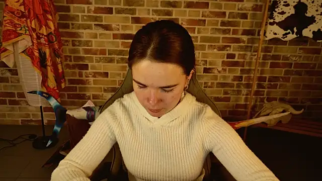 May Bloom online show from 12, 11, 2025