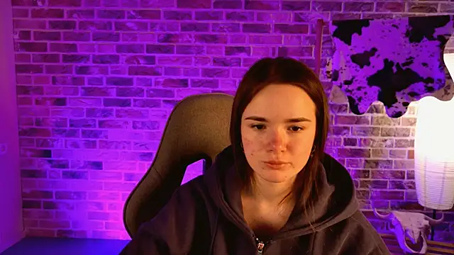 May Bloom online show from 17, 2, 2026