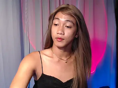 taylaxuxu online show from 23, 4, 2026