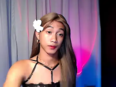 taylaxuxu online show from 18, 3, 2026