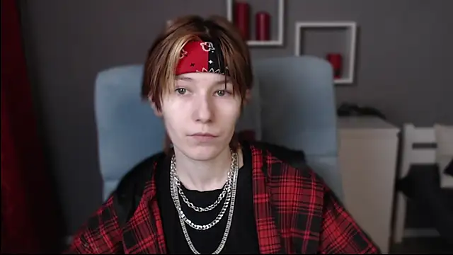 Snapshot of guitarandangell chatting on 6, 1, 2026 guitarandangell online show from 6, 1, 2026