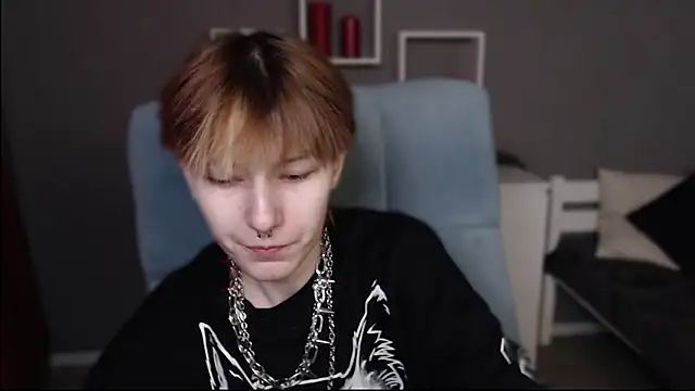 Snapshot of guitarandangell chatting on 28, 2, 2026 guitarandangell online show from 28, 2, 2026