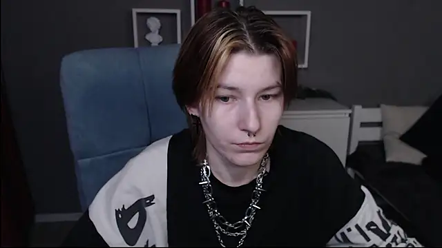 Snapshot of guitarandangell chatting on 10, 2, 2026 guitarandangell online show from 10, 2, 2026