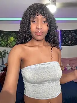 DaisyMynx online show from 17, 12, 2025