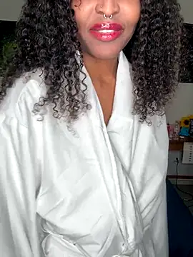 DaisyMynx online show from 13, 11, 2025