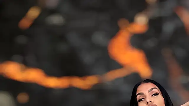 KimWilmes online show from 29, 10, 2025