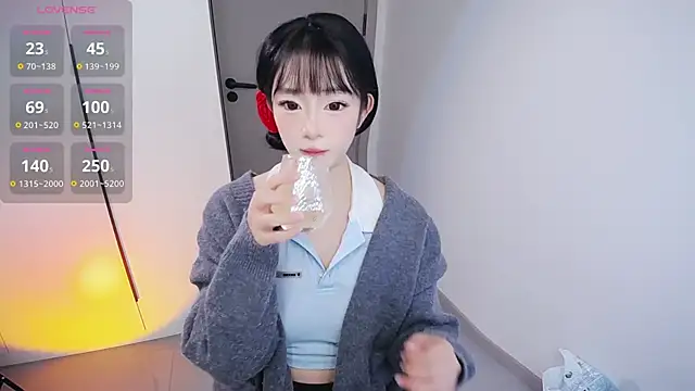 Kinadolly online show from 3, 11, 2025