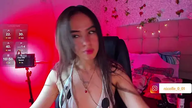 amelia ferrerx online show from 6, 11, 2025