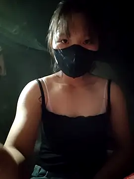 Snapshot of linh-miu99 chatting on 13, 11, 2025 linh-miu99 online show from 13, 11, 2025