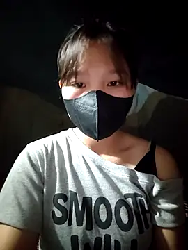 linh-miu99 online show from 21, 12, 2025