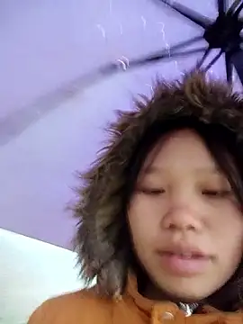 linh-miu99 online show from 2, 2, 2026